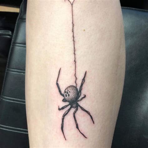 araña en tatuaje|92 Tatuajes de arañas y telarañas (Con su。